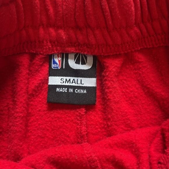 Vtg 90s Chicago Bulls Faded Spellout Basketball Sweatpants & 23 Jersey size S - Picture 6 of 14